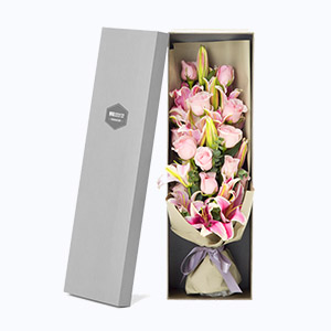 临清市Relative亲情鲜花系列10枝粉玫瑰+11朵粉百合枪炮礼盒