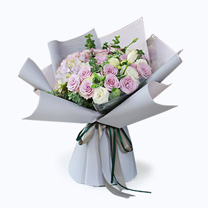 泰兴市Cherish珍爱鲜花系列19枝紫玫瑰+桔梗