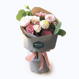 江苏省Secret love倾慕鲜花系列7枝粉桔梗+2枝乒乓菊