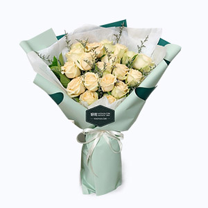 江苏省Full love浓情鲜花系列19枝香槟玫瑰+情人草