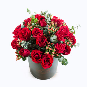 绍兴市Full love浓情鲜花系列33枝红玫瑰抱抱桶